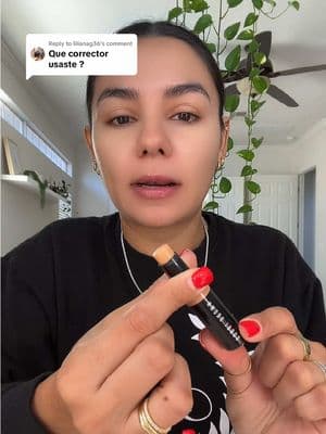 Replying to @lilianag36 @Bobbi Brown SKIN CONCEALER STICK color: Natural 😉 #bobbibrown 