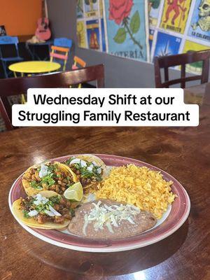 Slow Wednesday at @Lucy’s Mexican Restaurant #mexicanrestaurant #familyrestaurant #quesadillas #latinatok #chilaquiles #comidatiktok #foodies #foodiesoftiktok #supportsmallbusiness #molcajete #momtok #tacos #streettacos #tortacubana #torta 