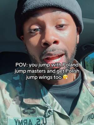 and THEY say air assault is superior 🥱 #fyp #fypシ #foryoupage #paratrooper #airborne #toydrop #fortbragg #poland 🇵🇱 🇺🇸 #viralvideo #explorepage 