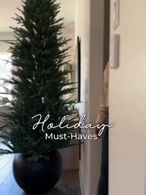 My  #holidayfavorites are so good this year! #christmasdecor is in ful swing and i made it easy with these #amazonmusthaves and #homegadgets 