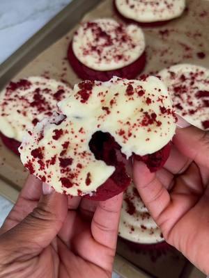 12 Days of Christmas, Recipes!🎄❤️ Day 5: Red Velvet Cookies!  Ingredients : 1 box red velvet cake mix 1/2 cup oil 2 eggs 8 oz cream cheese  1/3 cup butter  2 cups powder sugar  1 tsp vanilla extract    . . . . #christmas #redvelvet #cookies #cakemixcookies #EasyRecipes #holidaybaking #easydessert #blackgirlmagic #blackgirltiktok 