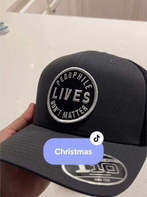 I know my husband will be HYPED for this 🎄👀 #christmasgiftsforhim #christmaspresentsforyourboyfriend #bestchristmaspresentever #christmas #hats #hattok #protectourkids #giftsfordad 