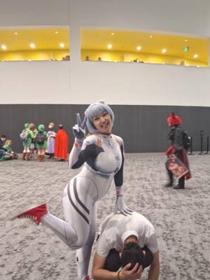 Shinji, just get in the robot‼️😒 @Jlopez_tenchi!  •||#shinji #rei #reiayanami #dance #evangelion #cosplay #cosplayer #foryoupage #fyp #fypシ #viralvideo #trending  #animeconvention #kumoricon #kumoricon2024 