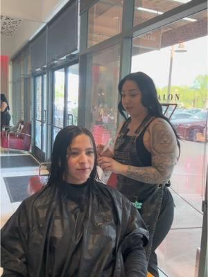 Reality of doing your coworkers hair lol  #scottsdale #scottsdalestylist #arizonacheck #arizonastylist #hairstylistsoftiktok #hairtok #riothairco #followonIG #foryoupage @hairbyary | scottsdale stylist 