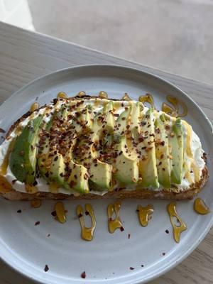 Come with me to make @Emilie's favorite toast, aka the whipped hot honey🤭🤤 #jjcoffeeco #coffee #espresso #baristalife #barista #baristathings #coffeeshop #toast #avocadotoast #yum #foodtiktok 