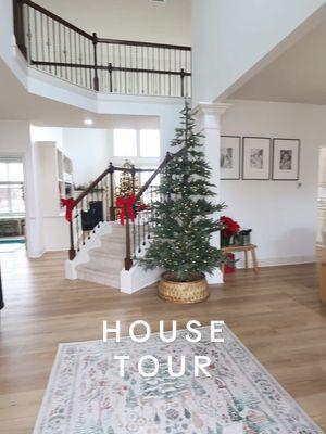 new house tour! before and after reveals of the work we've put in since moving here she's so pretty at Christmas time. taking out the carpet and flooring has to be the biggest and brightest change for me! #newhouse #houseinspo #housetour #homemakeover #Ivpflooring #MyFlooret #gifted #christmasdecor