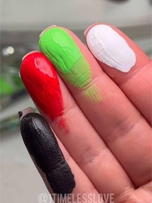 #swatches #makeupswatches #makeuptutorial #grinch #grinchwhostolechristmas #christmasmakeup