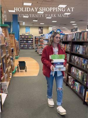 Checking things off my holiday shopping list at University Park Mall @The Mall #ShopatSimon #Simon #SimonMallHaul #ShoppingHaul #MallHaul #HaulTok #Sponsored #barnsandnoble #bathandbody #bathandbodyworkshaul #lululemon #lululemonhaul 