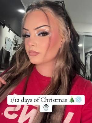 Day 1 of 12 days of christmas makeup🎄☃️❄️#christmasmakeup #christmasaudios #holidaymakeuplooks #fyp #elf #kvd #charlottetillbury #toofaced #morphe 