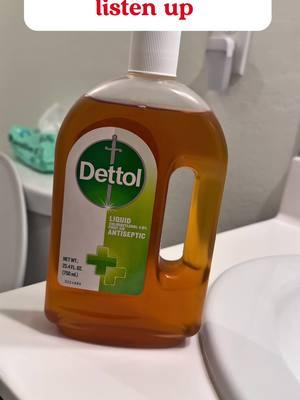 This has helped my son soooo much with his eczema ! A little goes a long way so make sure to dilute it 😎 #dettol #eczema #eczemaflareup #eczematok #eczemarelief #eczemahealing #dettolhandwashchallenge 