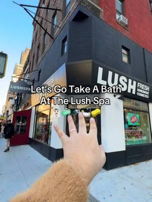 @Paul | Fragrance Influencer lets go take a bath at the lush spa #lush #lushcosmetics #lushlife #lushcommunity #lushbath #lushbathbombs #lushbubblebar #wicked #wickedmovie #lushperfume #lushbodysprays #lushspa 