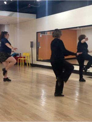 Dance class! #dance #dancer #jazz #ct #preformer #broadway #theatre 