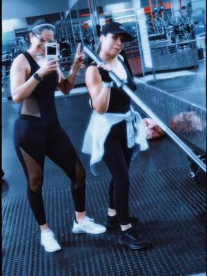 you are not what other people call you No eres lo que otros dicen que eres #Godknowsyou #faithanddiscipline #christianfitness #strongwomen #youarenotwhatothertellyou  #gympartners #faithfitnessandfun #jesusandgym #diossabequieneres @Verito Valdez❤️ 