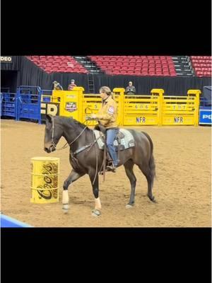 #kassiemowry suffered the loss of her fiancé this June. Shes pushed through and is now running (and winning several rounds) in the #nfr fly high Michael Boone #rodeo #fast #team #arena #kassie #cassie #cowgirl #horse #horses #steer #barrel #barrelracing #barrelracer #pray #prayers #flyhigh 