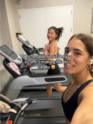 She made me run😟😟 #cardio #treadmill #stairmaster #workoutroutine #fyp #GymTok #fitnessmotivation #strongwomen #gymbesties 