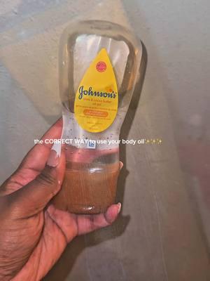 body oil before or after lotion? how you ACTUALLY should be using your body oil🧚‍♀️✨✨💖💖💖 how to get GLOWING SEXY NON STICKY SOFT SKIN🤎 #jaysvlogs #hygieneroutine #hygienetips #hygienetiktok #hygienehaul #hygieneproducts #bodyoil #bodyoilsforskin #bodyoilhacks #bodycareroutine #bodycare #girlytips #girlmath #imjustagirl #girlytok #beautyhacks #beautytips #BeautyTok #hygieneroutine #glowingskin #girlytok #glowyskin #glassskin #fyp #creatorsearchinsights 