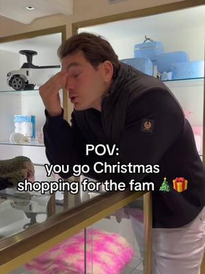 “No gift cards…” 😅 🎁🎄@Boyds #chistmas #comedy #funny #holidays #shopping #viral #christmasshopping #family #december #shop #philly #skits #mainline 