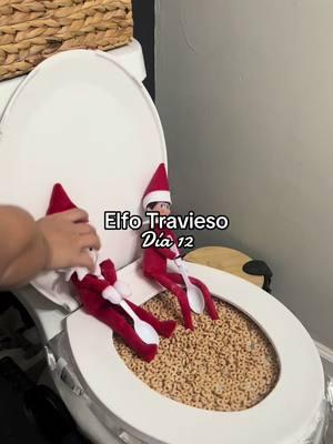 Se me pegaron las cobijas 😭 #elfontheshelf#elfontheshelfideas#elfontheshelfchallenge#elfontheshelfreaction#elfotravieso#ideasparaelfotravieso#elfotraviesoideas 