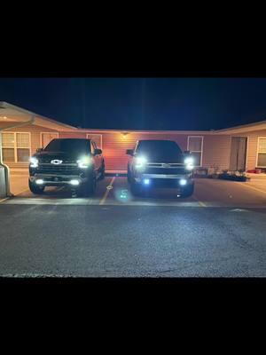 Posted Like A 📪 @Colby #DistinguishedCountrymen🦌 #kingbean🦍 #trucktok #trucksoftiktok #4sn5s #silverado #arkansas #ltz #z71 #snowflakes #viral #fypシ #fyp #challenege 