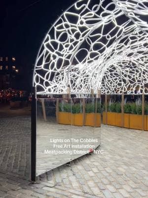 Don’t miss this free art installation “Lights in the Cobbles” in the meatpacking district through mid-January! #nyc #newyorkcity #art #artinstallation #meatpackingnyc #meatpackingdistrict #lightsonthecobbles #nycfreebies #holidaysinnyc #christmasinnyc 