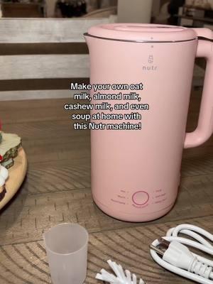 It’s as simple as adding oats, almonds, other ingredients and just blending!! Love how creamy this machine makes oat milk, i’m trying almond milk next 😋 #milk #milkmachine #tiktokshopholidayhaul #ttsdelightnow #ttslevelup #toptierdecember #tiktokshopcreatorpicks #giftguide #ttsstarcreator 