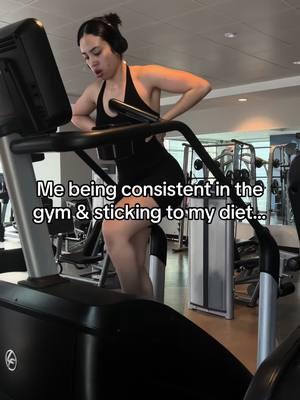 The struggle 😭 #fitnessmotivation #GymTok #gymmotivation #gymmemes #gymgirl #fyp 