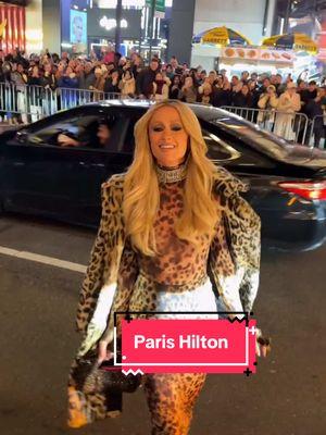 Paris Hilton arriving to Kim Kardashian’s Skims Fifth Avenue store grand opening 🥰 @ParisHilton @SKIMS #parishilton#parishiltonthavenue #nyc #entertainmentnews #bts #kimkardashian 