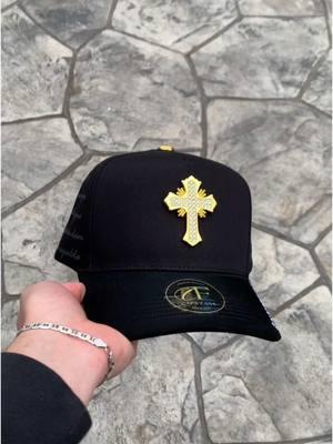 Una gorra sencilla pero bonita 🙏🏽 #hats #TikTokShop #viralvideo #gorras #gorra #hat 