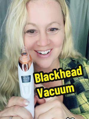 This #porevacuum really works! It has cleaned up my blackheads and my nose is so much smoother. #extractor #pimpleremover #blackheadextraction #blackheadremover #porecleansing #blackheadvacuum #skincarehack @Beeyong Store 