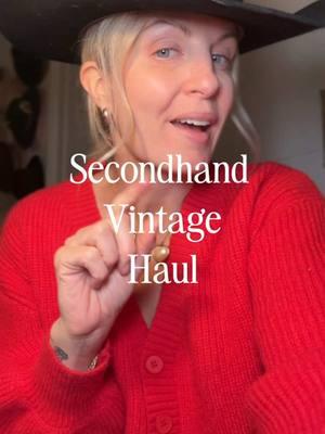 Secondhand vintage haul ❤️ Lets see what goodies we got …… #thriftedoutfits #thrift #thrifthauls #thriftcommunity #vintagefashion #hauls 