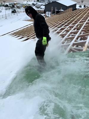 Cold days in western North Dakota 🥶👍🏼❤️ #roofing #winter #construction #bluecollor #viral #polebarns #roofingconstruction #fyp 