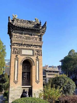 Explore china #Xi'an Great Mosque  Located in the Muslim quarter, this magnificent mosque is over 1,270 years old Built in 742 AD, the mosque has been rebuilt and expanded throughout the centuries. Today, it's a stunning architectural complex with beautiful buildings, platforms, and pavilions. #explorechina #china #lifeinchina #xiancity #xian