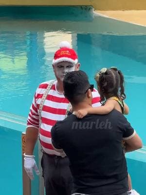 Tom the mime #tomthemime  #reels #reelsviral #reelsvideo #reelsfb #reels2024 #funnyvideos #funnymemes #funnyreels #viral #trending #funnyreels2024 #fypシ #fypシ゚viral #fyp #shortvideos #instagramreels #goodvibes #fbreels #viral #trending #trendingreels #fbreels24 #fbreelsfbreelsvideo #viralpage #funnyclips #tiktokviral #tiktoktrending #tiktokfunnyvideos #humor   #instagram #instagramreels #totan #totanthemime #seaworldorlando #prank #comedy