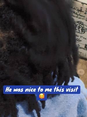 He’s so sweet! #housecall #nghbymsluke #spartanburgsc #travelinghairstylist #locdbyMsLuke #mslukedidit #kidslocs #interlocking 