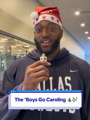 the ‘Boys belted out some Christmas carols 🎄🎶 #DallasCowboys #NFL #jinglebells #Christmas #carols #football #singing 