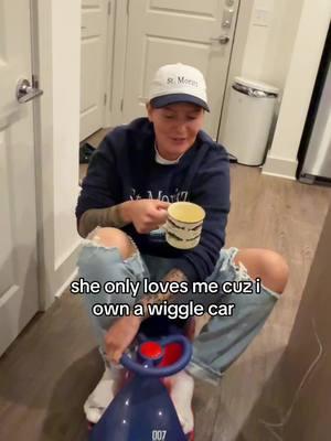 we love the wiggle car #wigglecar #electricwigglecar 