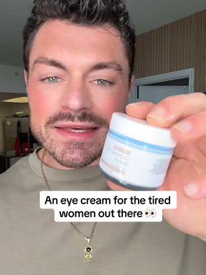 Best eye cream for the tired women with dark under eye circles and eye bags #caffeineeyecream #darkeyecircles #undereyebags #puffyeyes #eyecreamfordarkcircle 