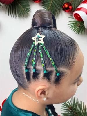 Peinado navideño para niñas 🎄#peinadosnavideñosparaniñas #treechristmas #christmashair #christmashairstyleideas #navidad #christmas #toddlerhaircreations #easyhairstyles #trenzadosbonitos #peinadosconligas #videohair #peinadosparalaescuela #parati #foryou #fyp #peinadosparaniñas #peinadosconpelosuelto #peinadosconligas #trenzasniñas #trenzassencillas