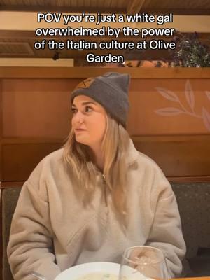 that feeling when the breadsticks hit #olivegarden #italian #overwhelmed #culture #italianculture #fyp #breadsticks #olivegardenbreadsticks 