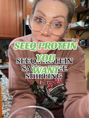 You can thank me later 💚 @SEEQ SUPPLY has all the things to help us get out protein and water in at the same time! It tastes amazing so grab some before this sale ends! #clearprotein #seeqprotein #lowcalorie #macros #proteinpowder #protein #healthy #delicious #foryourpage 