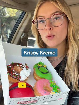 Krispy Kreme Grinch Doughnuts💚🎄 @Krispy Kreme  #mukbang #mukbangs #krispykreme #krispykremedonuts #grinch #grinchdonuts #holiday #holidays #holidayfood #asmr #asmrfood #doughnuts #donuts #sweets #desserts #jillyeats #fypシ #fypシ゚viral 