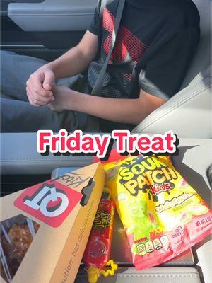 #friday #fridaytreat #pandaexpress #qt #candy #honeywalnutshrimp #chowmein 