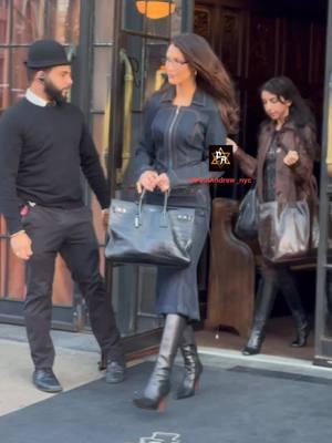 ® @bellahadid looking amazing today in NYC... 😉✌️ אהבה זה הכל 😉👌 * * * * * * #bellahadid#gigihadid#reels#kraventhehunter#soho#netflix#facebook#x#dj#celebrity#shutterstock#reelsvideo#timessquare#entertainment#celebrity#tmz#אהבה#paulandrewnyc#tiktok#youtube#instagram#dailymail#nycphotographer#milan#nyc#losangeles#tokyo#paris#london#fashionphotography#gettyimages