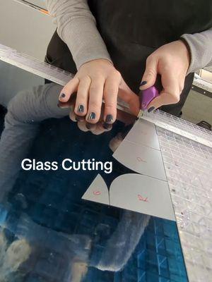 Enjoy a bunch of glass cutting footage as I test out my new glass cutter for the first time! This is the @Creator’s_Brand  hummingbird cutter, and I really like it a lot. You'll notice in the video that I can't decide where to put my index finger though (do I rest it on top? Do I place it on the side? 🤷🏼‍♀️).  #glasscutting #stainedglass #asmr #asmrsounds #stainedglass #tools 