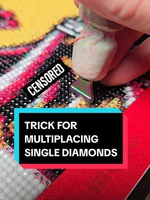 diamond painting trick! if you diagonally pick up three at one time, you can more easily place singles in tough to reach areas. #tipsandtricks #LifeHack  #diamondpaintingtips #myowa #diamondpainting #diamondpaintingaddict  #diamondartaddict #diamondpaintingsupplies #diamondpaintingtools #diamondart  #alienputty  #fyp #fypシ #fypシ゚viral 