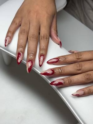 such a cute red 3d set😍 • • #atlantanails #atlnails #atlantanailtech  #smyrnanailtech #naturalnails  #holidaynails #gelxnails #3dgelnails #longnailinspo #acrylicoverlay #watchmework 