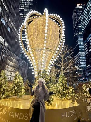 15 cosas Navidenas que no te puedes perder en NYC💫 🎄🗽 #nyc #hycthingstodo #nycchristmas #nycchristmastime #nycchristmasthingstodo #winteroutfits #nycoutfits #winteroutfitideas #thingstodoinnyc #nywinterscheck #christmaslights #hudsonyards #nyccontentcreator #nycfashionblogger #nycfashioncontencreator #uniqlothermals #termicosdeuniqlo #fyp #nycfashion #nyfyp #holidayoutfits #holidayoutfitideas #newyorkduringchristmas #nyccontentcreator 