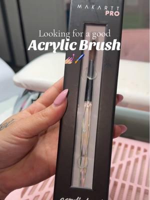 Loving my @MakarttPro brush💕 Just a little fyi been having this brush for months now and its still looking brand new after all the uses🫶🏼 just put it back in its box to show packaging 🤫  #makarttpro #makarttnails #nails #uñas #uñasacrilicas #nailtech #nailsupplies #beginnernailtech #beginnernails #nailtechfinds #acrylicbrush #fypシ #nailtok #nailsoftiktok #nailhaul 