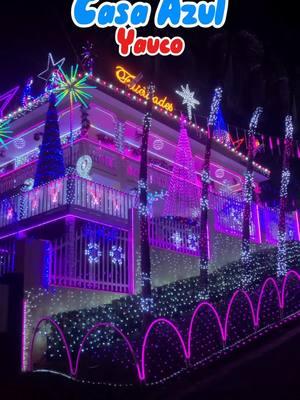 LA CASA AZUL DE YAUCO  definitivamente es una visita en tu recorrido a ver casas decoraciones navideñas.  Puedes buscarla en el GPS como "Casa de luces Urb. Lluberas Yauco" para conocer indicaciones. Está en un callejón sin salida por lo que el flujo vehicular es limitado. #SoyTuristaEnPR  @Christian Cordero 