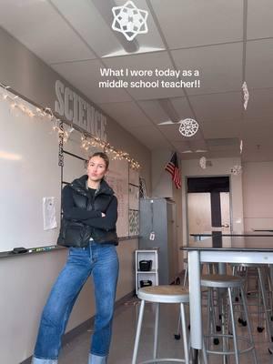 I look so annoyed at the end of this video but i promise i wasnt 😂😂 and also shoutout to one of my students for giving me gum during last period 🫶🏼🫶🏼 #teacherootd #teacheroutfit #teacheroutfitinspo 